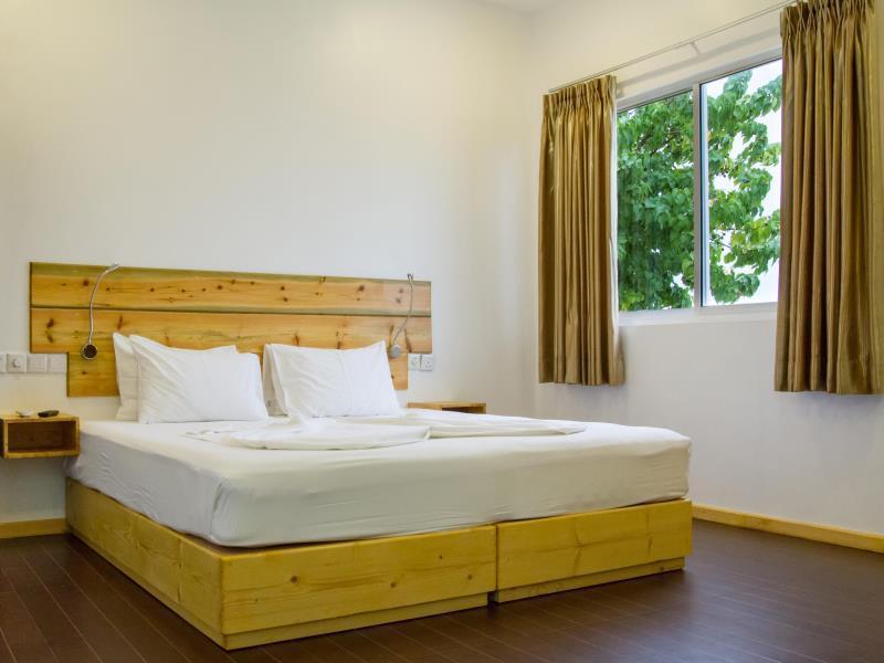 Royal Pearl Inn Maafushi Extérieur photo