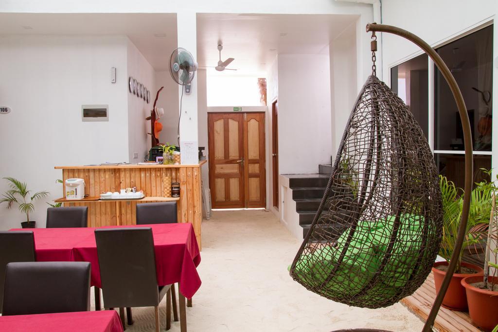 Royal Pearl Inn Maafushi Extérieur photo